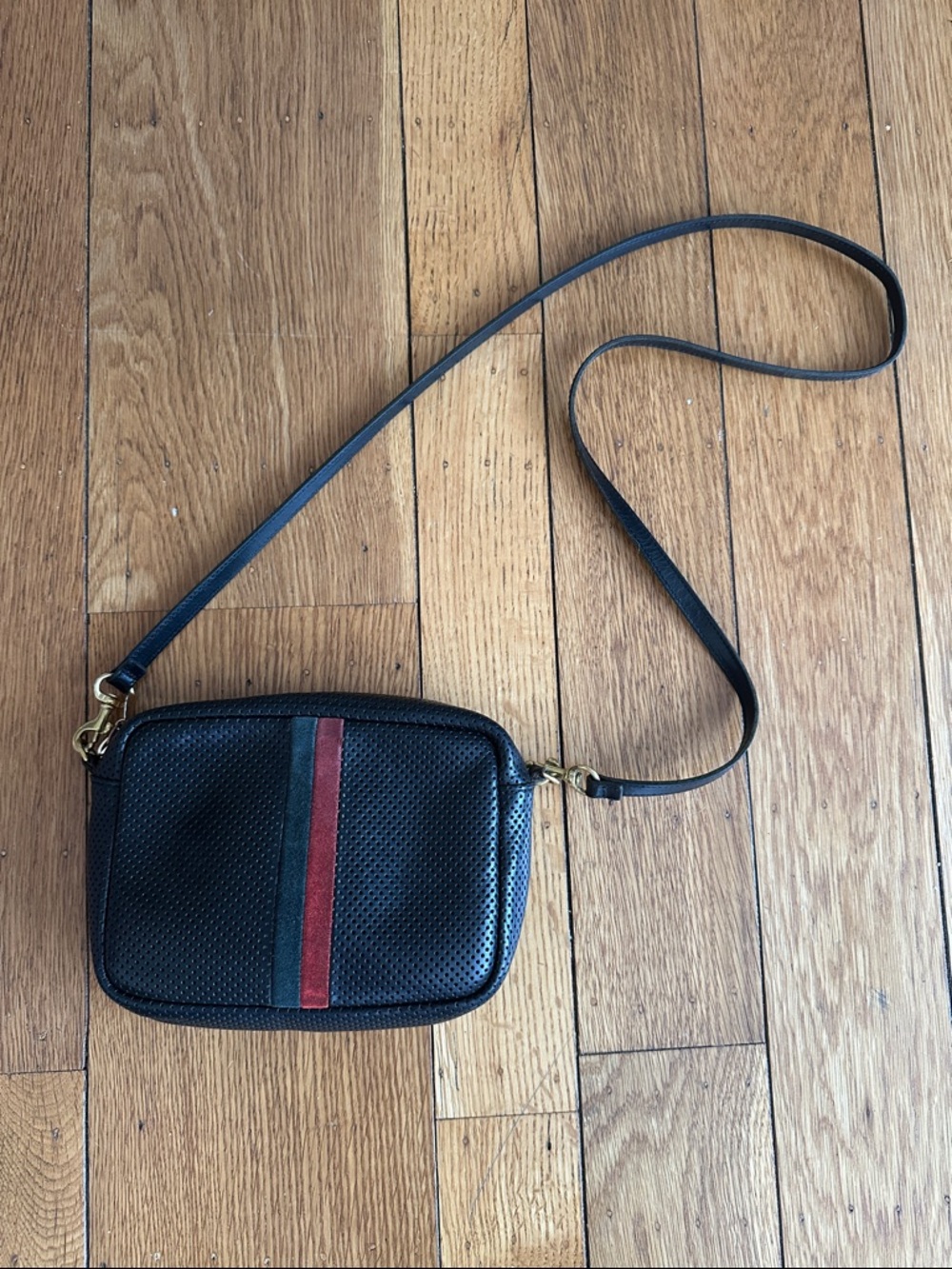 Clare V. Midi Sac